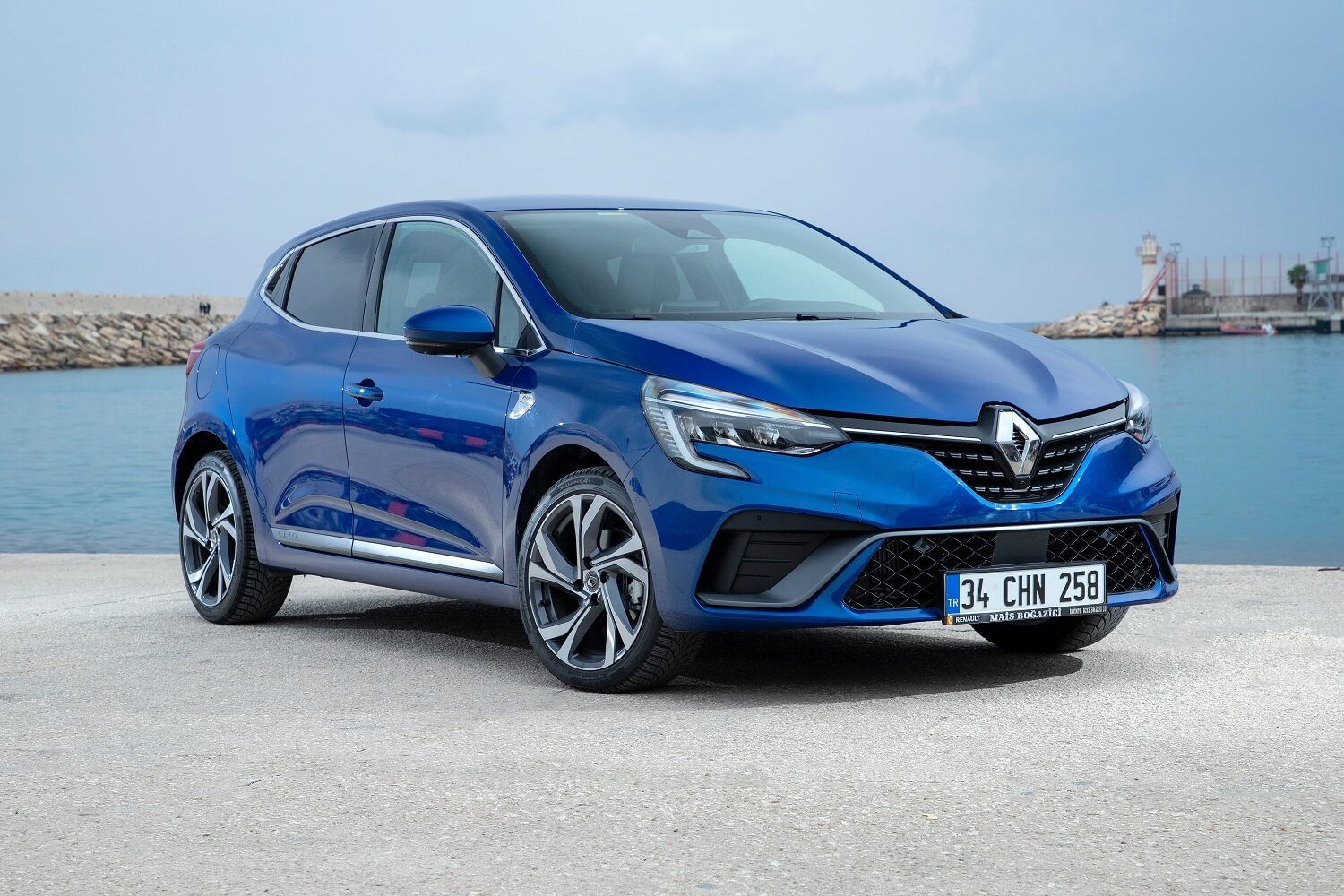 What is the best car for new drivers? Dayinsure